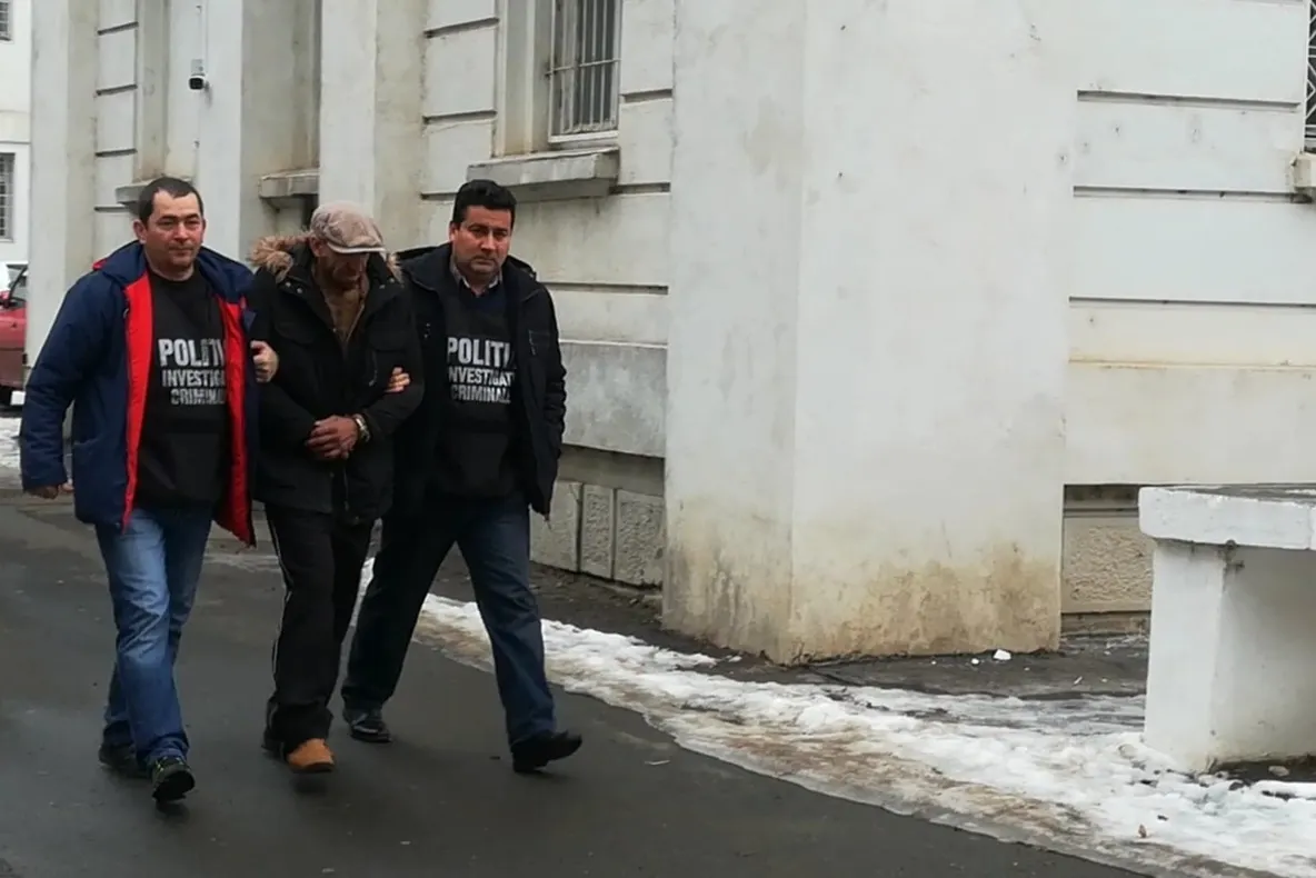 UPDATE: Tâlharul care a bătut crunt un vârstnic, arestat preventiv