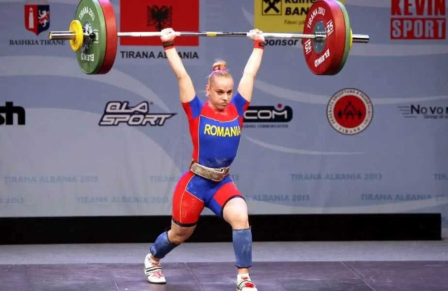 Gălăţeanca Elena Andrieş, de trei ori campioană europeană la haltere