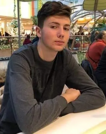 Un tânăr este căutat de poliţişti după ce a dispărut de acasă