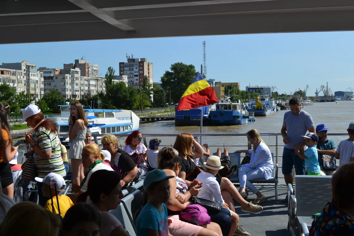 Gălăţenii ar fi dispuşi să plătească plimbările pe Dunăre cu vaporul