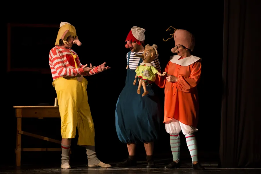 Teatrul de Păpuşi „Gulliver” Galaţi deschide stagiunea 2019-2020 cu "Pinocchio"