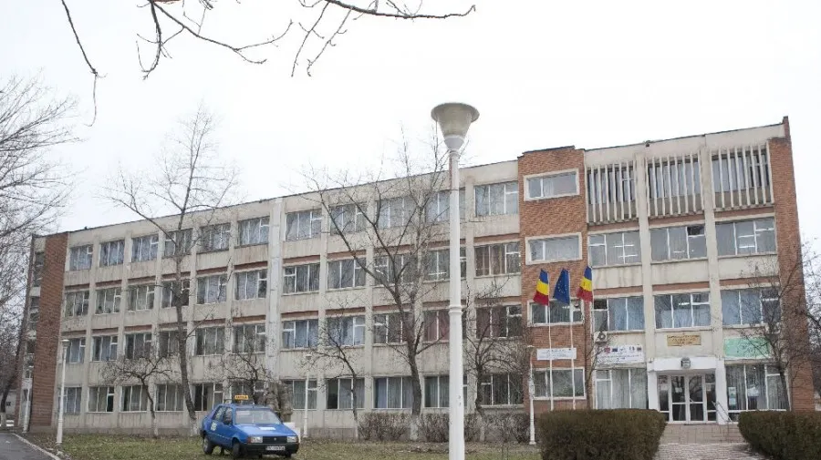 Fonduri europene pentru două școli din Galați