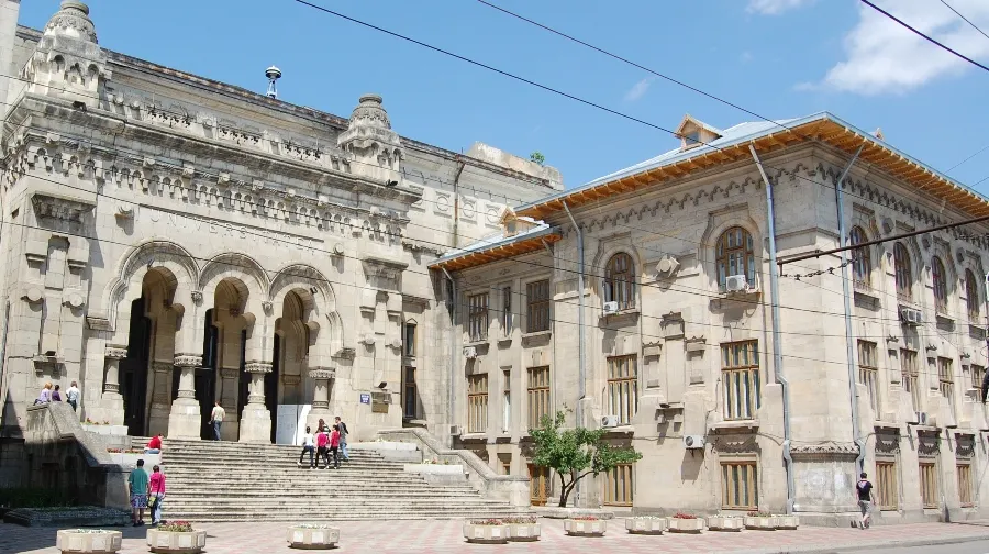 Rectoratul Universității „Dunărea de Jos” vizat de doi candidați