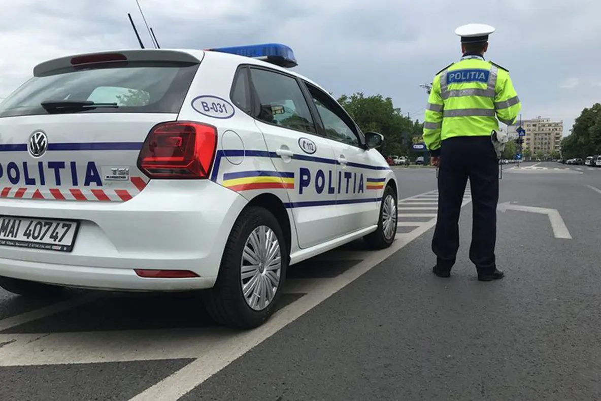 Zeci de polițiști caută de trei zile un fugar în mai multe județe