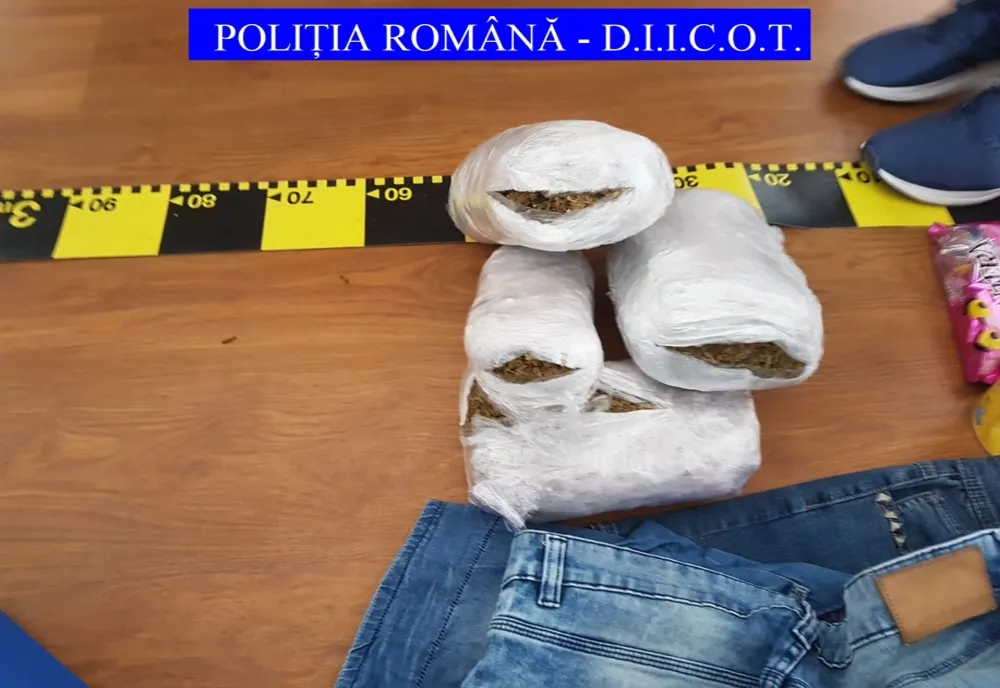 Iarba verde de acasă - o altă captură de droguri la Galați 