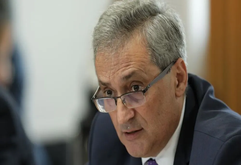 Marcel Vela trimite controale de urgență - Când ar putea fi redeschise restaurantele
