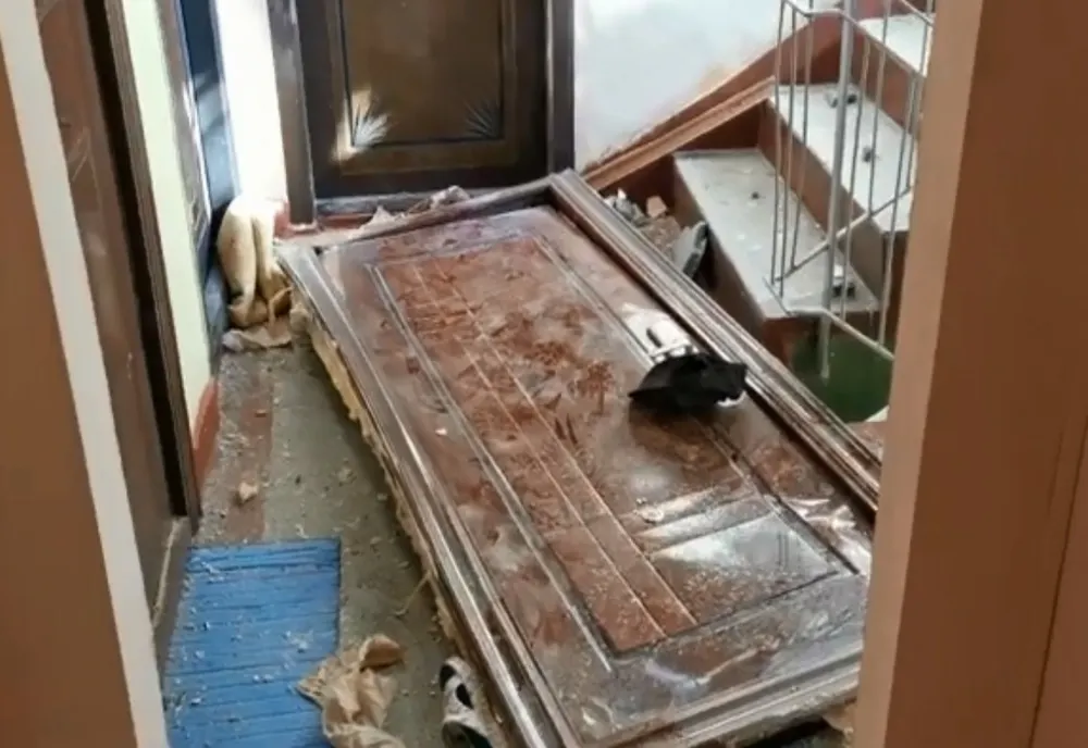 Explozie la un bloc din Galați