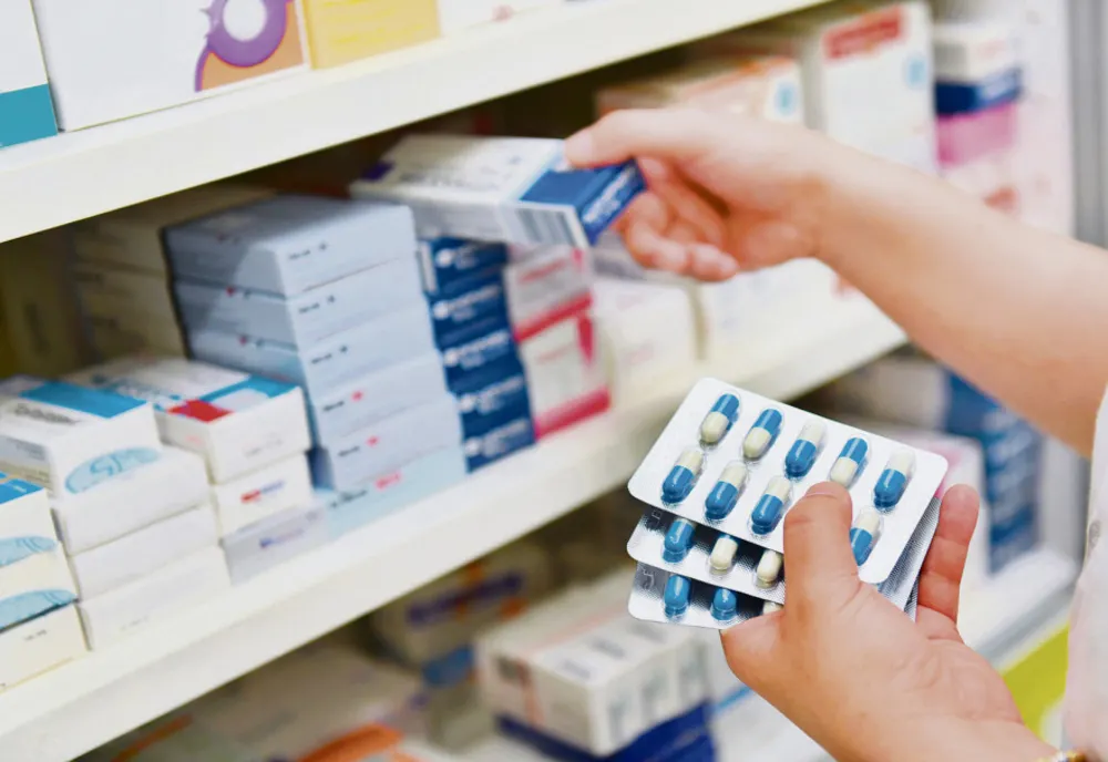 Furt de medicamente dintr-o farmacie din județul Galați