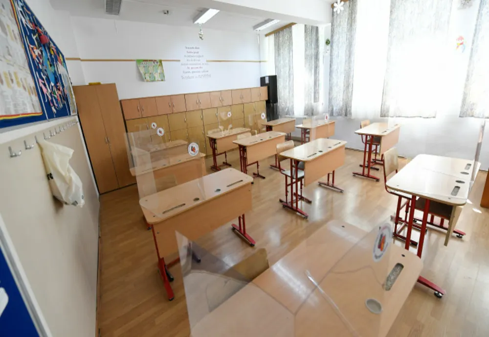 Patru cazuri de Covid în unități de învățământ din Galați