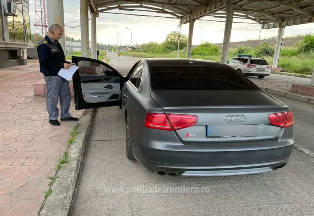 Autoturism de lux descoperit de polițiștii de frontieră la câteva ore de la semnalarea furtului