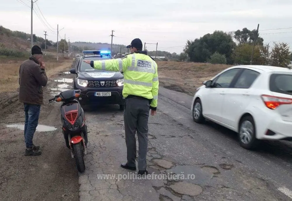 Gălățean cu permis de conducere necorespunzător, depistat conducând un moped neîmatriculat