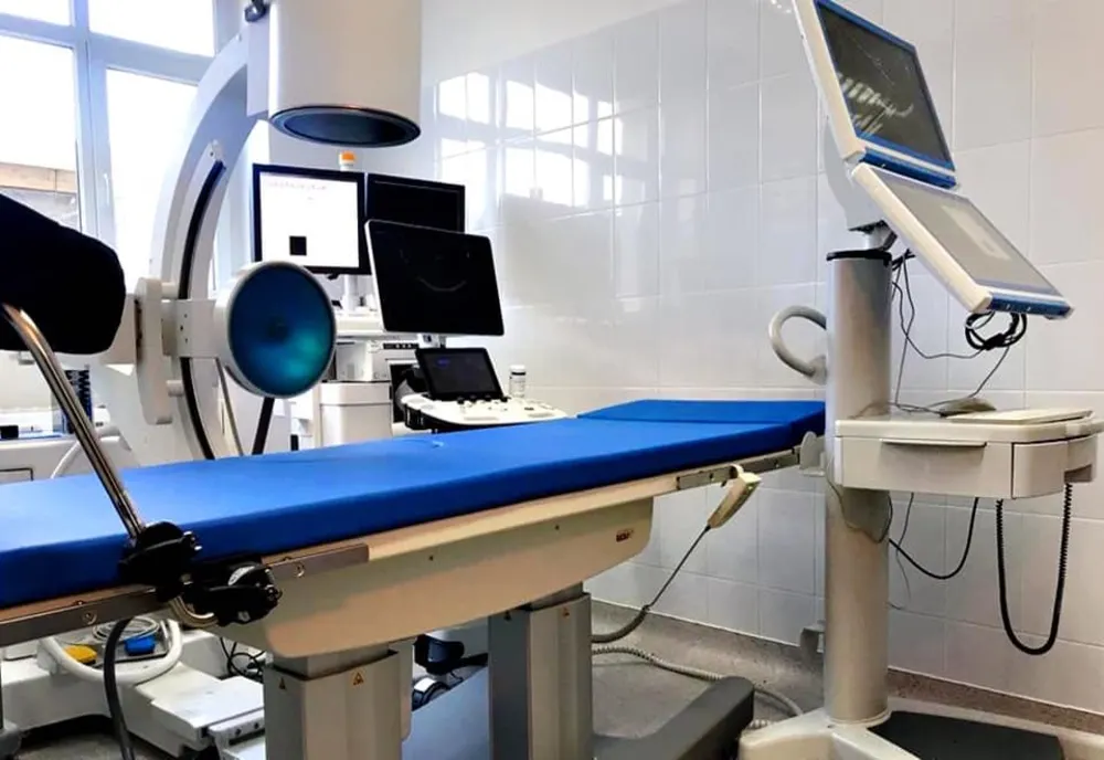 Echipament ultraperformant pentru fragmentarea pietrelor la rinichi