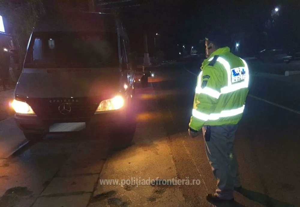 Șoferul conducea autovehiculul prietenului deși nu deţinea permis de conducere corespunzător 