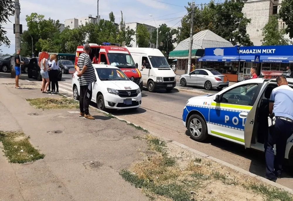 Minore accidentate pe o trecere de pietoni din municipiul Galați