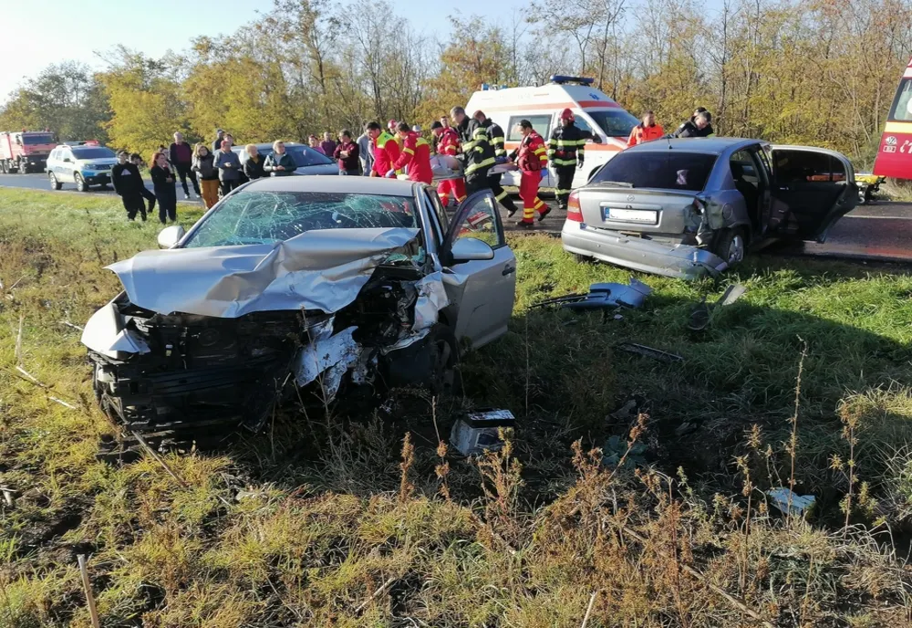Accident cu două victime pe DN24D. Una dintre victime este în stare gravă, fiind transportat cu elicopterul SMURD la spital
