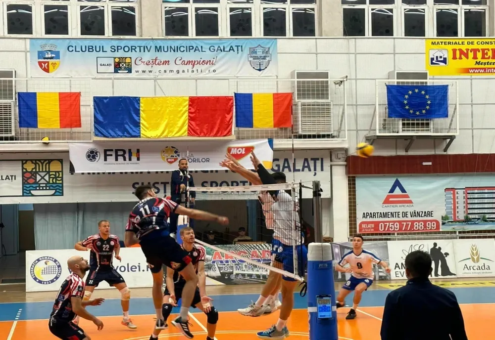 CSM Arcada Galați obținut o victorie în 3 seturi cu Unirea Dej