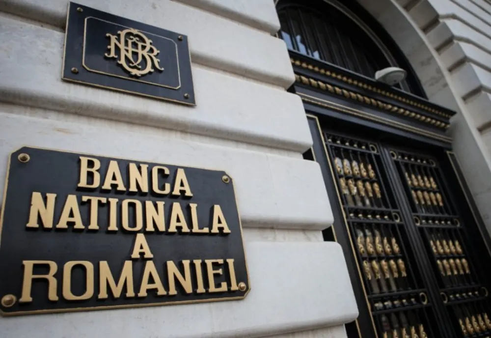 Vești proaste de la BNR. Economia frânează pe fondul consumului redus și al investițiilor publice mai mici