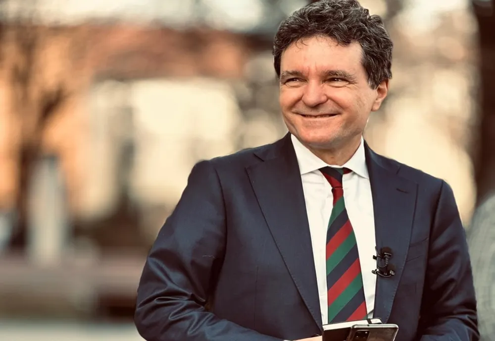 NICUȘOR DAN SPUNE CĂ L-AR LUA PE KLAUS IOHANNIS CONSILIER LA COTROCENI: „ARE PROASPETE TOATE LEGĂTURILE CU TOȚI PARTENERII”