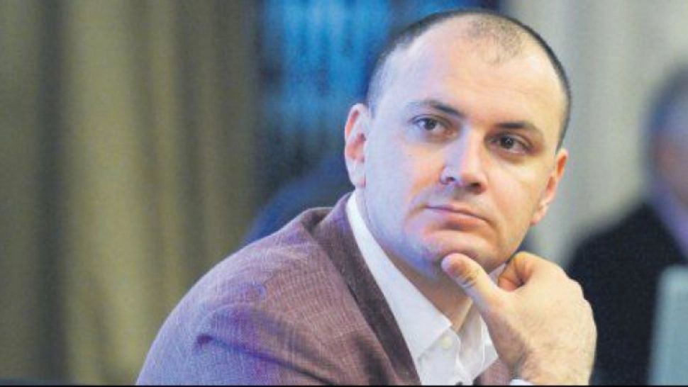 Fugarul Sebastian Ghiță, prins cu minciuna după atacurile la adresa lui Călin Georgescu