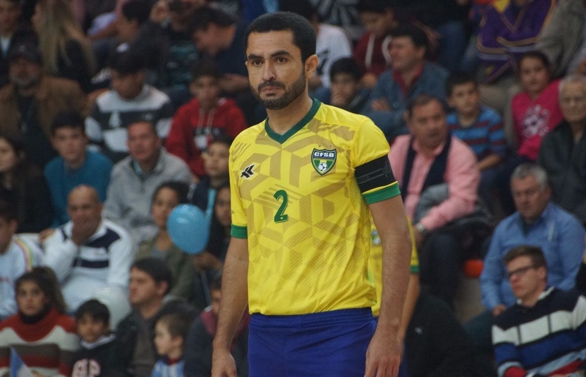 Căpitanul echipei naționale de futsal a Braziliei va juca la United Galaţi