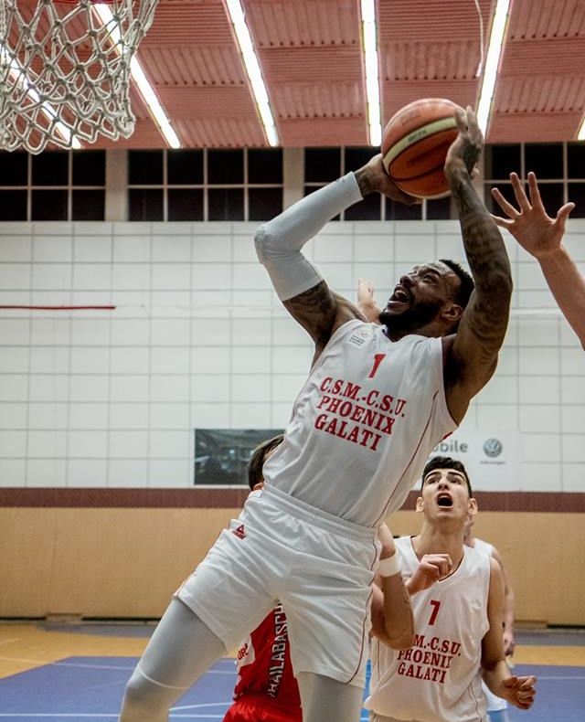 CSM Phoenix CSU a câştigat clar la Athletic Constanţa