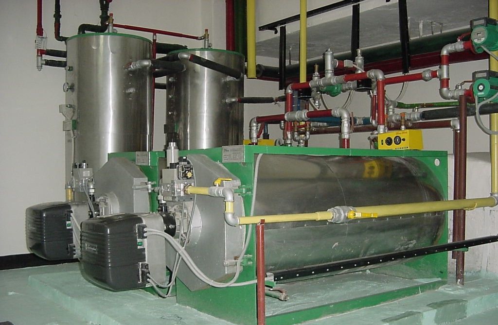 Cu "tarif de principiu" aprobat, gigacaloria se facturează tot la preţul vechi