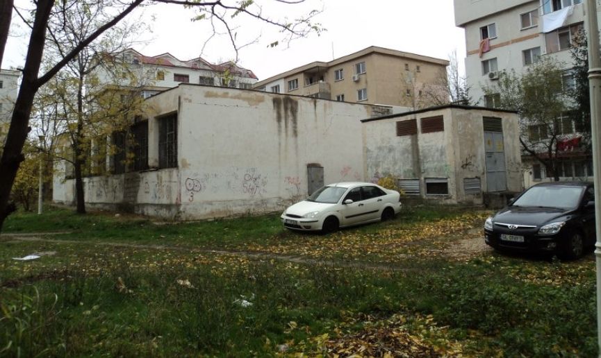 Unsprezece noi locuri de joacă în cartierele Galaţiului