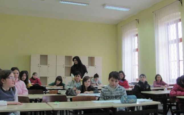 Mandat de arestare preventivă, pus în aplicare de polițiști