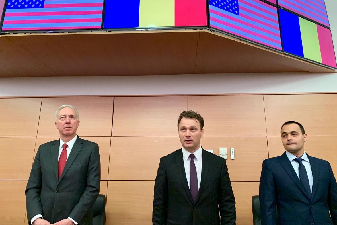 Ambasadorul S.U.A. le-a vorbit studenţilor din Galaţi despre fenomenul fake news