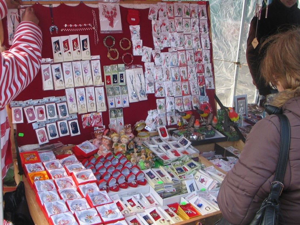 Controale la comercianţii de flori şi mărţişoare, până pe 10 martie