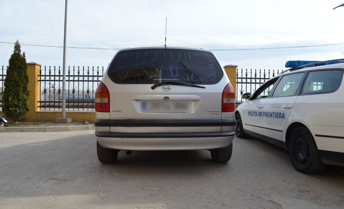 Mașină furată din Spania, găsită pe străzile Galaţiului