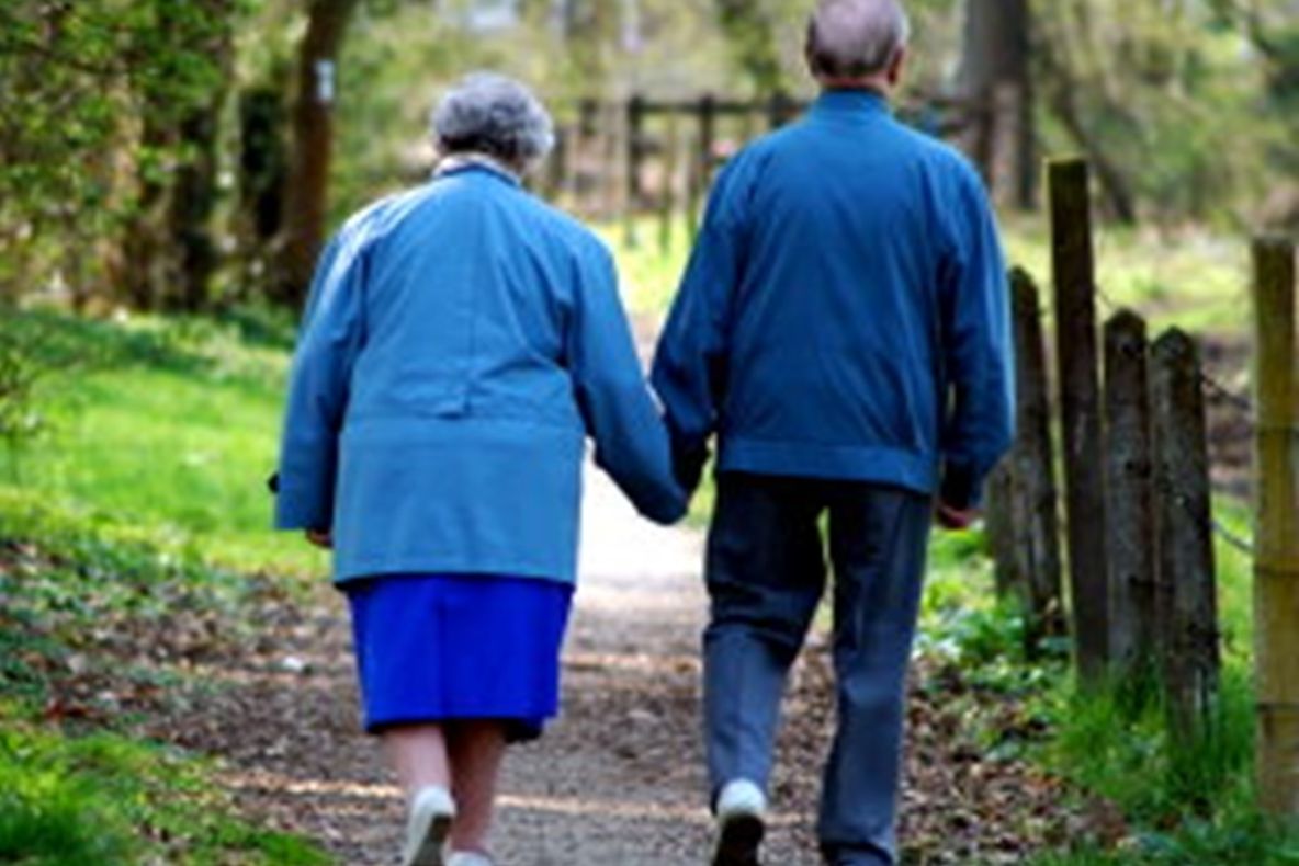 Speranţa de viaţă a gălăţenilor este sub media pe ţară