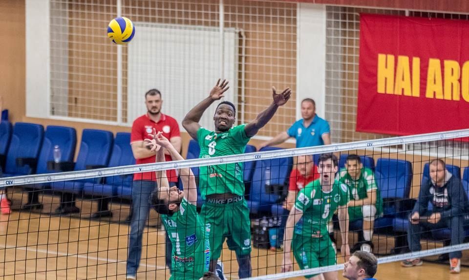 Victorie la zero a voleibaliștilor gălățeni, în fața CSM București