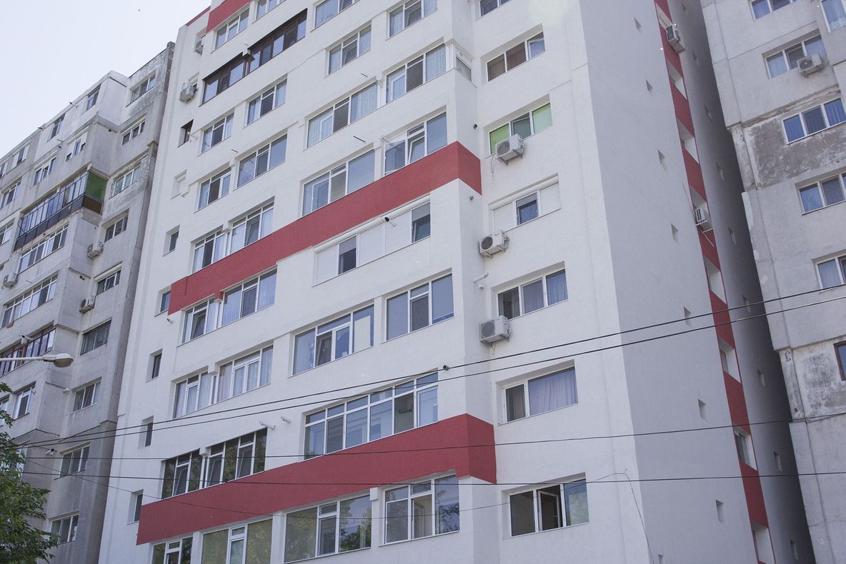 Blocul G8 din Micro 18 a fost modernizat cu fonduri europene