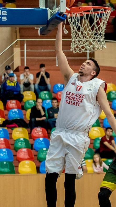 Baschetbaliştii au câştigat prima dispută din semifinalele turneului 9-12