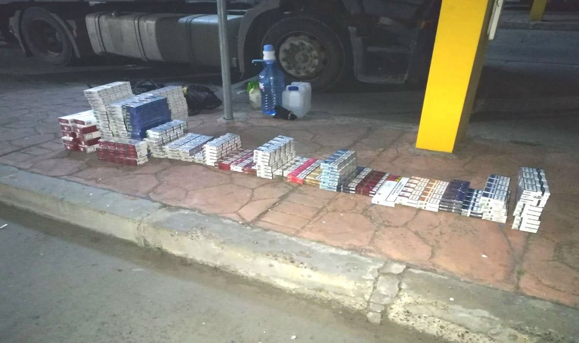 Ţigări de contrabandă descoperite la frontiera gălăţeană