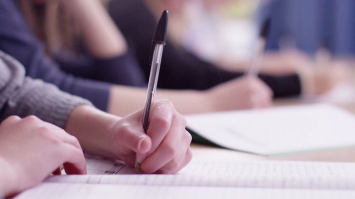 Peste 3.900 de elevi din Galaţi s-au înscris la Evaluarea Naţională