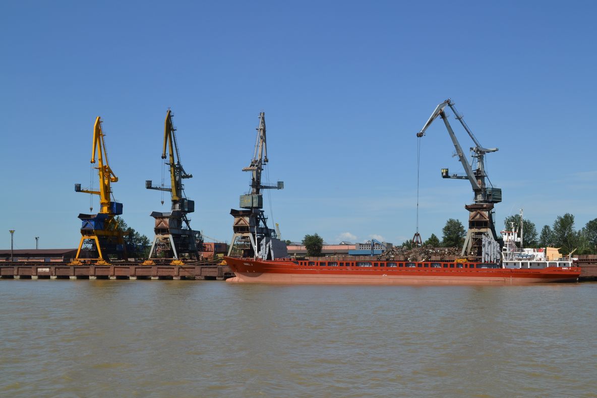 Manageri portuari din Germania şi Elveţia, prezenţi la Galaţi