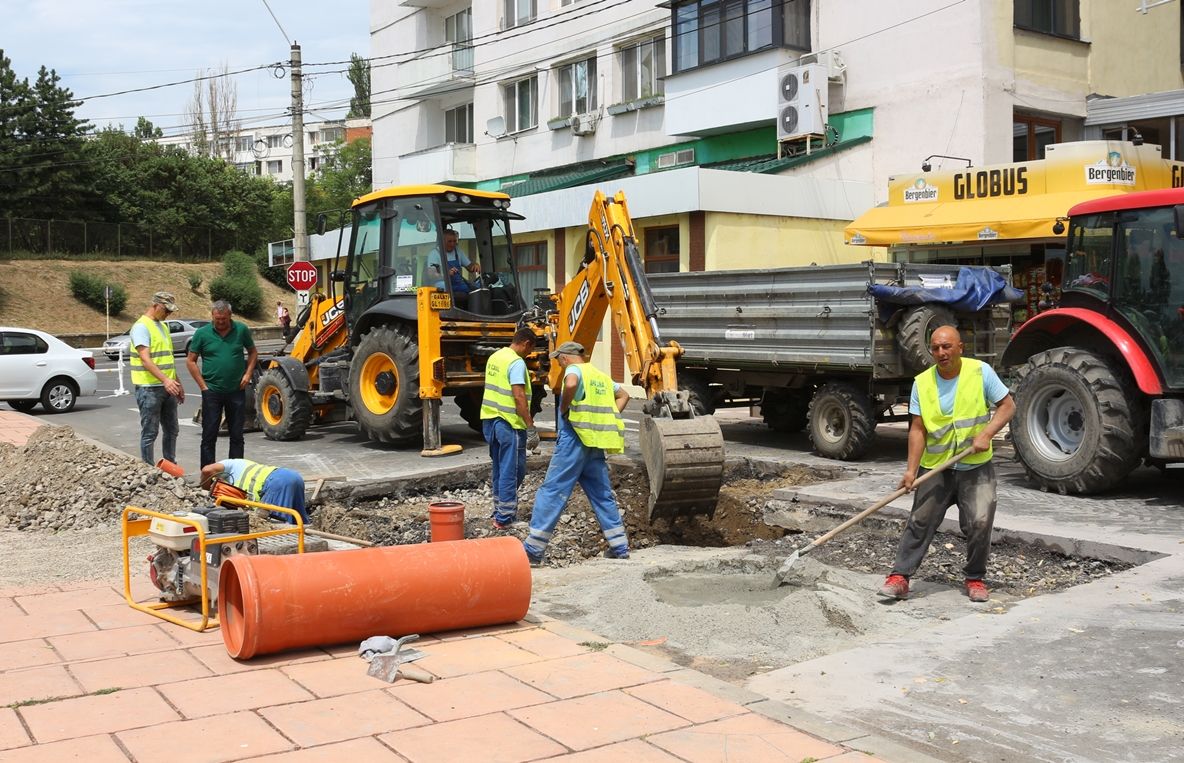 Trafic închis din cauza unei denivelări, pe breteaua de la Elice
