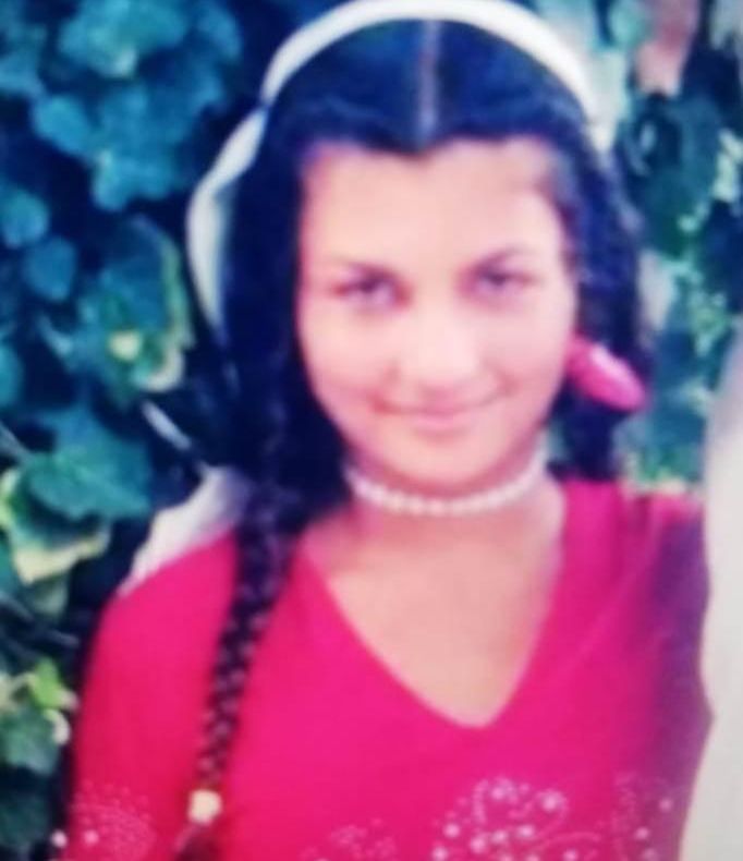 O fată de 13 ani, căutată de Poliţie după ce a dispărut de acasă