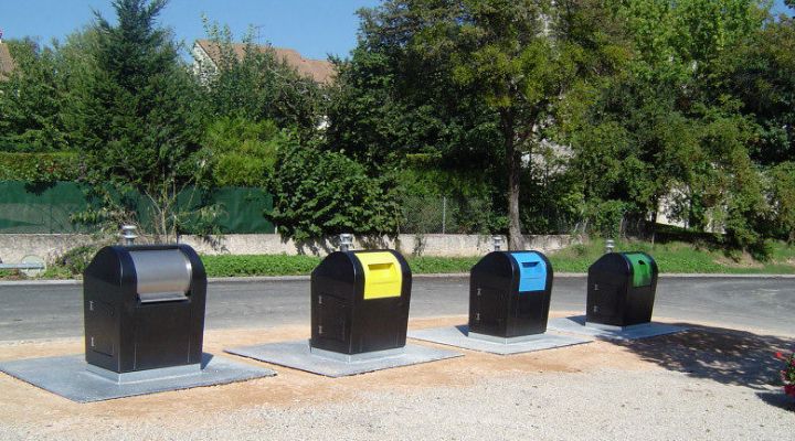 Amendat cu 1.000 de lei, pentru că a înjurat Poliţia Locală pe Facebook