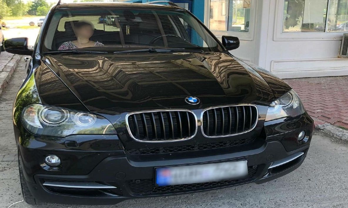 Autoturism furat din Belgia, descoperit la frontiera de la Oancea