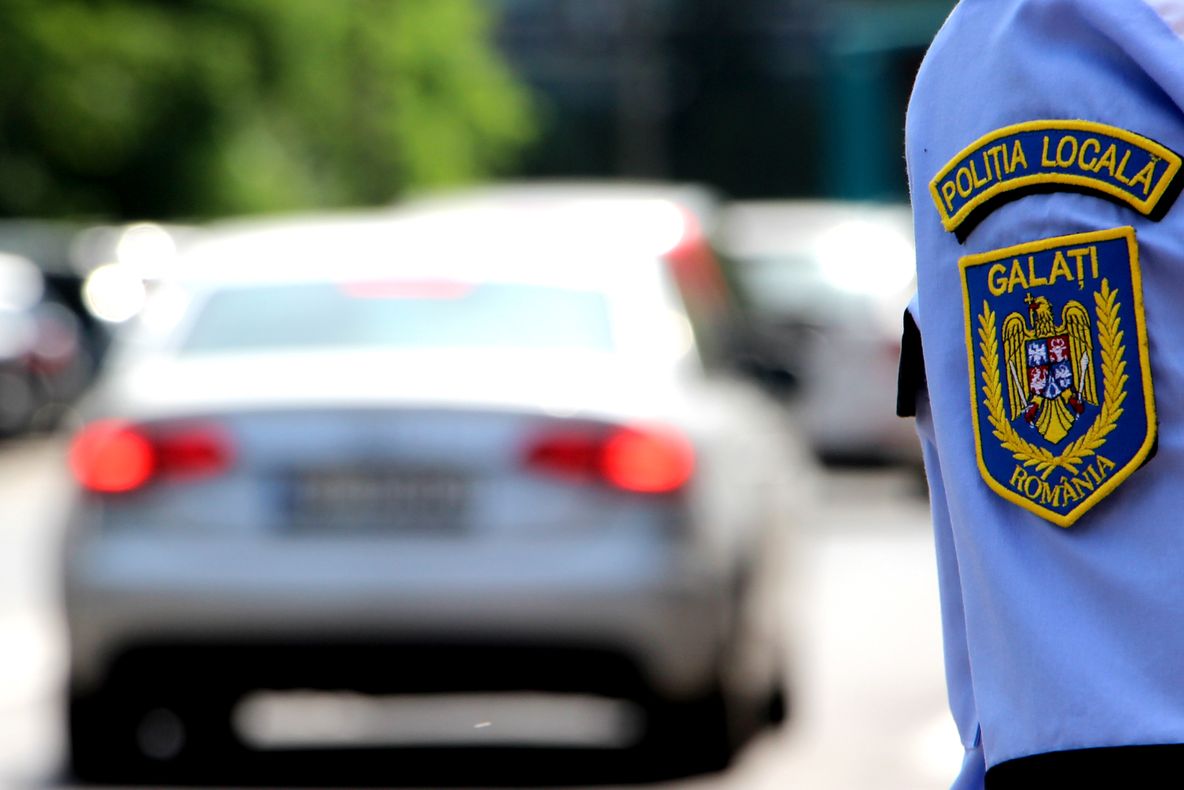 Peste 240 de amenzi aplicate într-o lună pe străzile Galaţiului