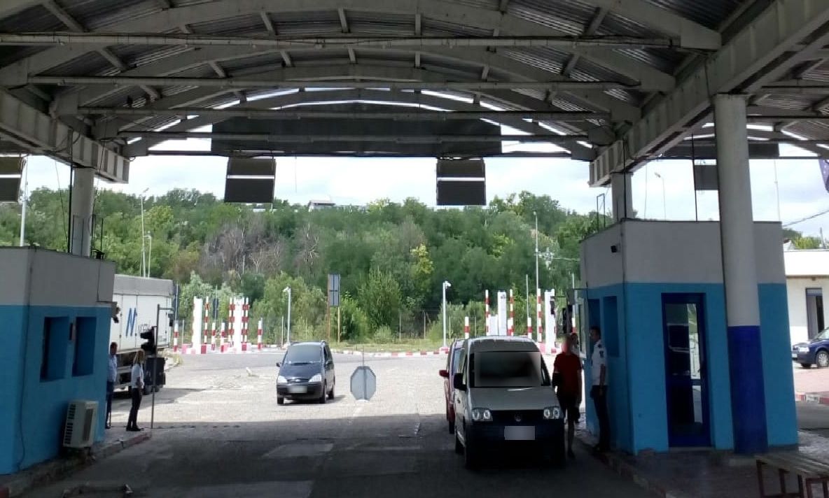 Acte poloneze false, descoperite la frontiera gălăţeană