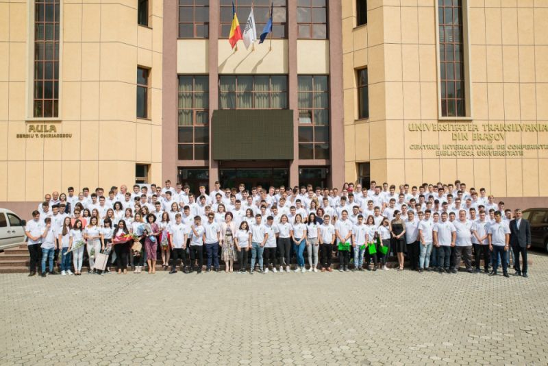 Aproape 100 de şcoli din judeţul Galaţi nu au autorizaţie sanitară