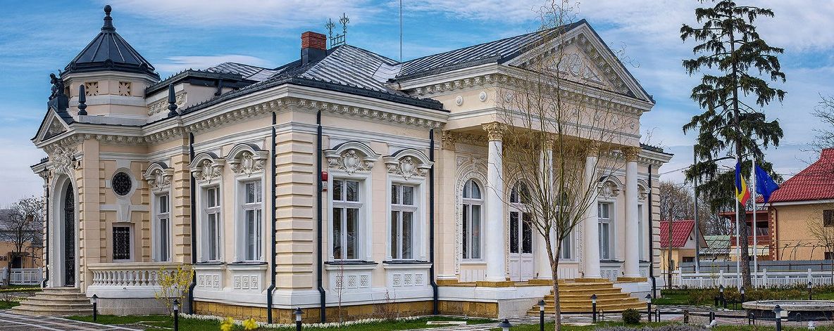 Turneul SoNoRo Conac "À la française" ajunge curând la Tecuci