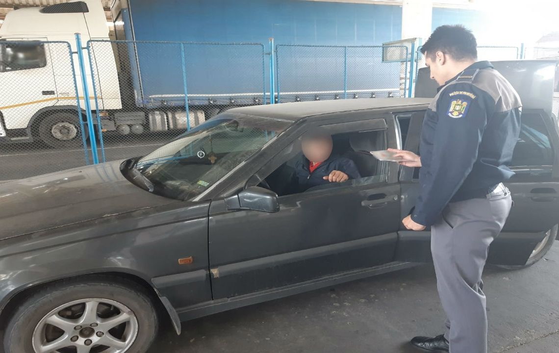 Maramureşean depistat la volanul unui autoturism radiat din circulație