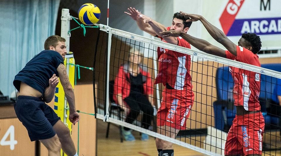 Gălățenii au câștigat "Cupa Arcada" la volei masculin