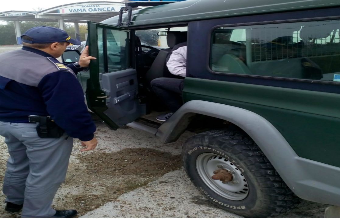 Urmărit internațional pentru contrabandă, reținut la Oancea