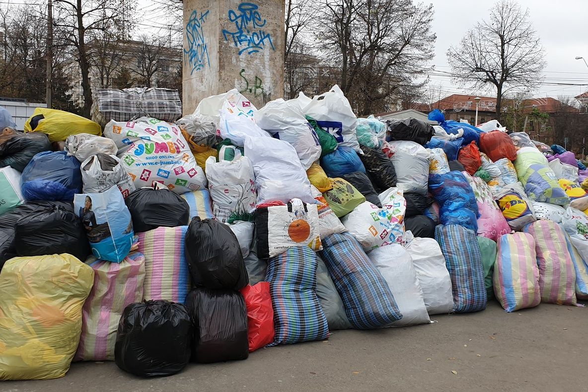 25 de tone de donaţii colectate în doar două zile la Galaţi